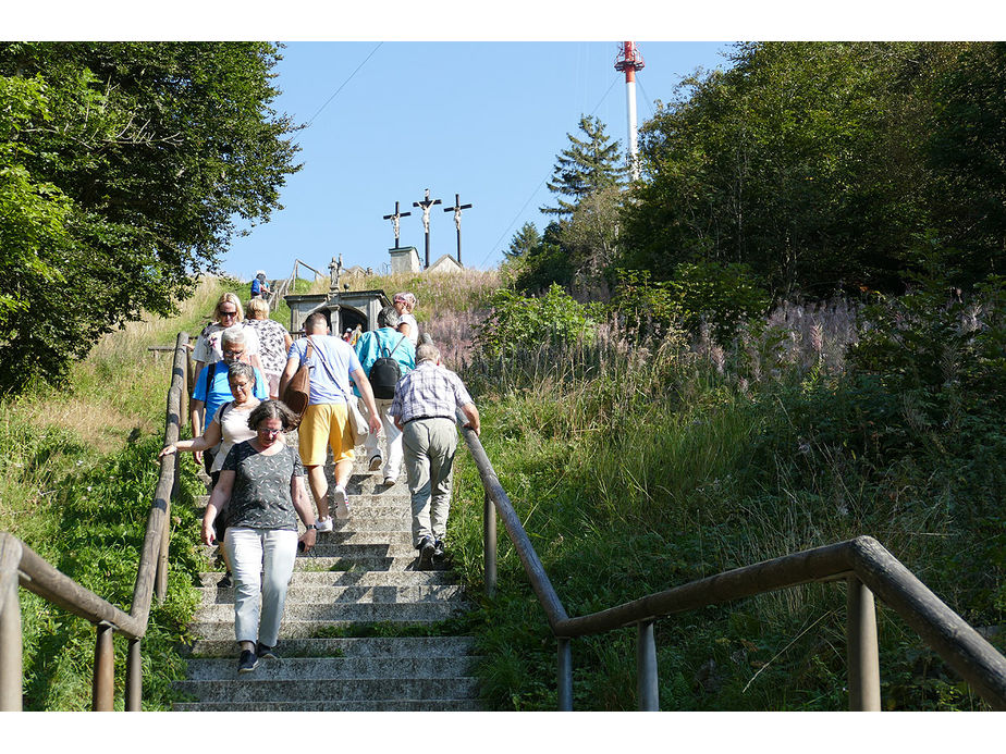 Sankt Crescentius on Tour in Ostheim und auf dem Kreuzberg (Foto: Karl-Franz Thiede)